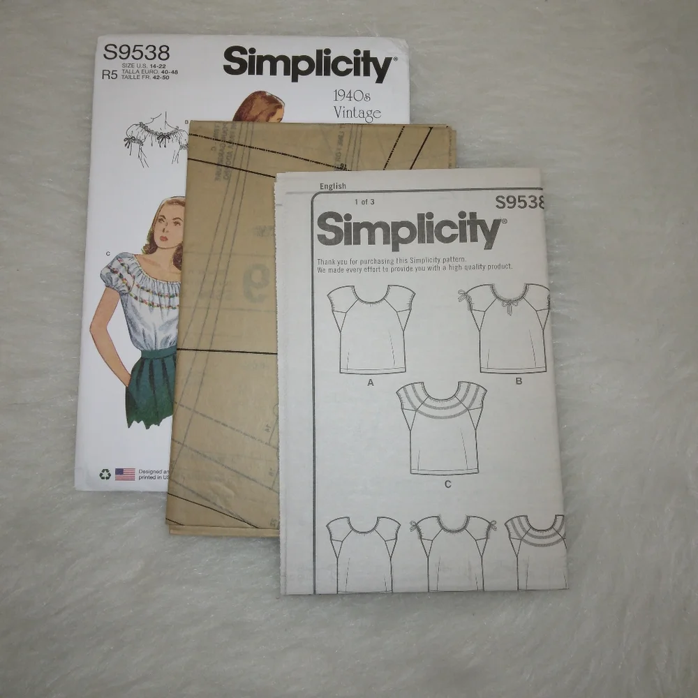 Simplicity White and Yellow Smocked Puff Sleeve Blouse